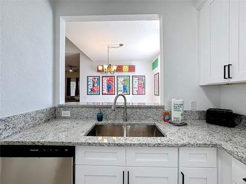 7788 Basnett Circle, Kissimmee FL - photo 10 of 99