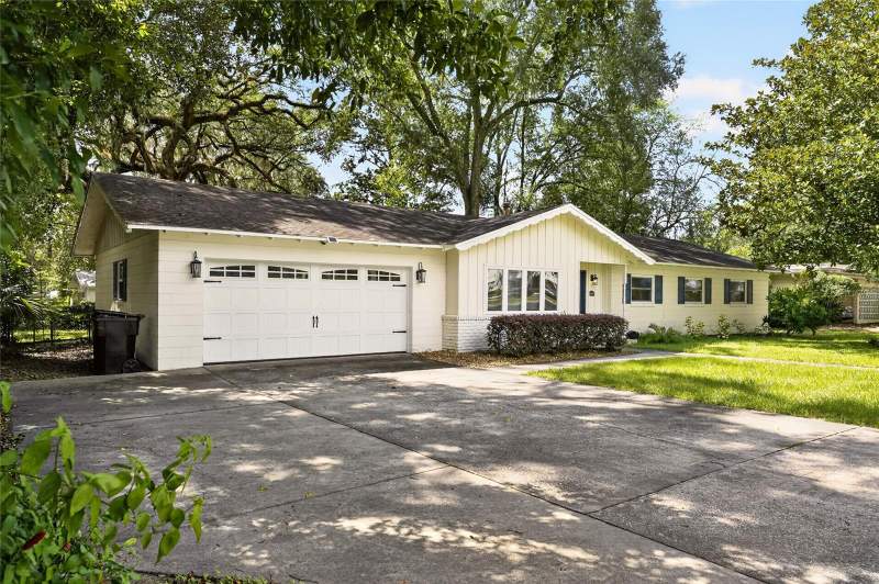4 bedroom Single Family Residence at 3403 NW 8th Avenue, Gainesville, Gainesville — photo 2