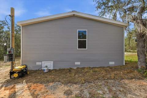449 Stone Street, Wildwood FL - photo 7 of 28