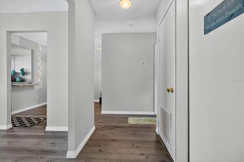 8522 10th Street #D, St Petersburg FL - photo 6 of 6
