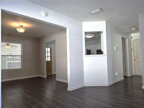 2509 NW 37th Place, Gainesville FL - photo 9 of 37