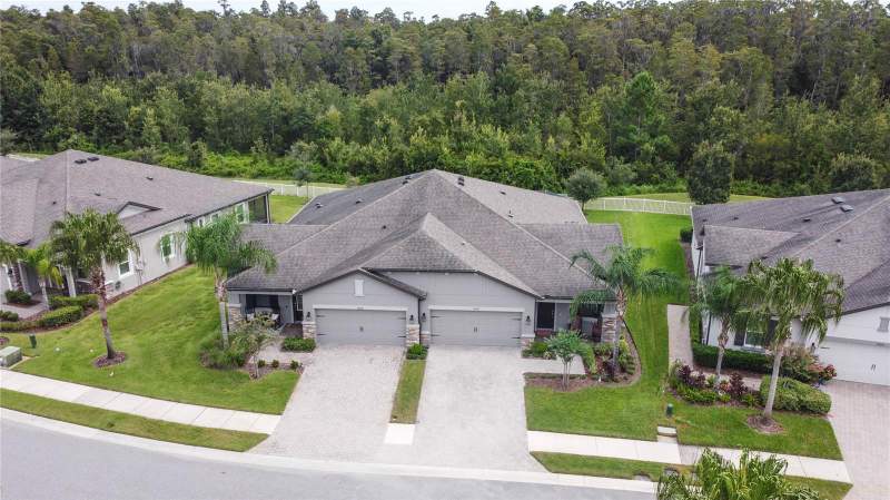 2 bedroom Villa at 19357 Hawk Valley Drive, K-Bar Ranch Prcl C, Tampa — photo 2