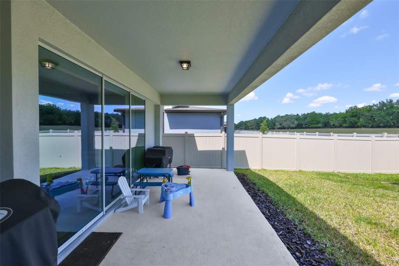 5 bedroom Single Family Residence at 3070 Forest Meadow Avenue, Valri Forest Ph 1 & 2, Valrico — photo 5
