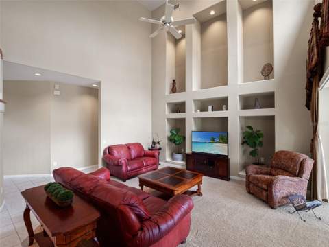 17422 Heather Oaks Place, Tampa FL - photo 24 of 78