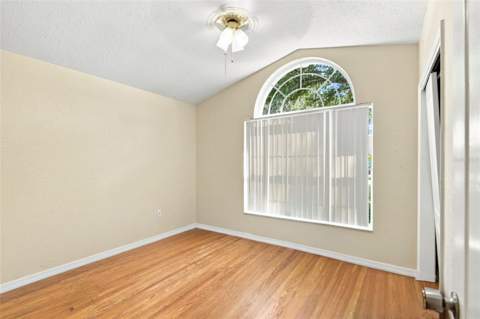 37117 Foxrun Place, Zephyrhills FL - photo 11 of 21