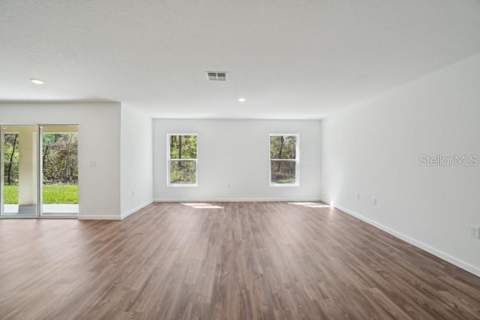 12048 Pembrooke Avenue, Weeki Wachee FL - photo 7 of 33