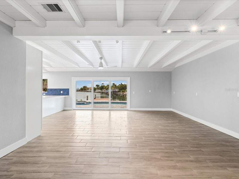 2 bedroom Single Family Residence at 529 80th Avenue, St Petersburg Beach North Unit 3, St Pete Beach — photo 3