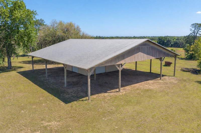 4 bedroom Single Family Residence at 19355 SW 25th Place, Nonsub, Dunnellon — photo 4