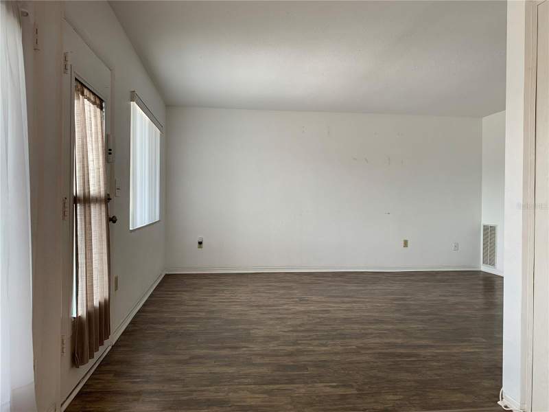 2 bedroom Condominium at 8126 112th Street #203, Seminole Garden Apts Co-Op, Seminole — photo 4
