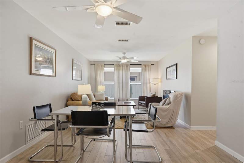 3 bedroom Single Family Residence at 1634 Dale Circle, Amberlea Unit 2, Dunedin — photo 5