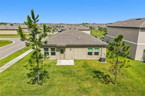 3945 Spruce Creek Dr, Lakeland FL - photo 11 of 18