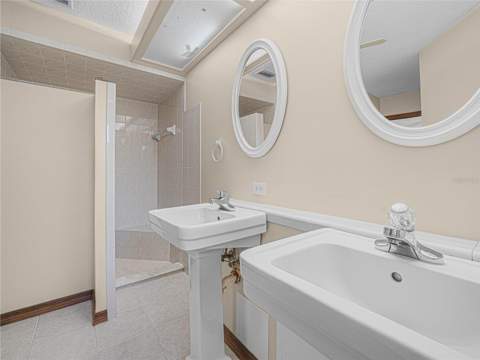 5657 Bloomfield Boulevard, Lakeland FL - photo 17 of 32