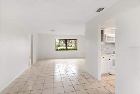 1608 Bob O Link Drive, Venice FL - photo 14 of 43