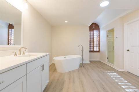 937 Bunker View Drive, Apollo Beach FL - photo 15 of 73