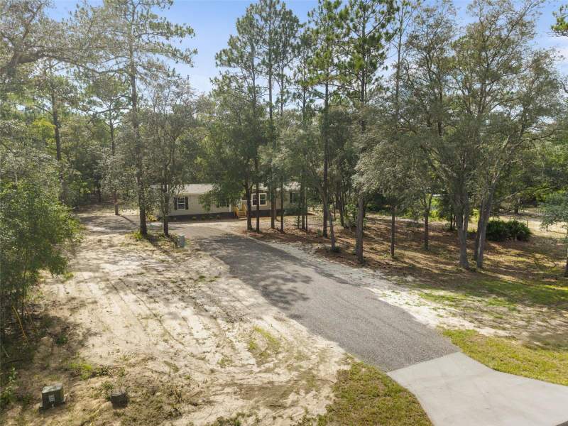 4 bedroom Manufactured Home at 5068 SW 181 Court, Lake Tropicana Ranchettes 17, Dunnellon — photo 4