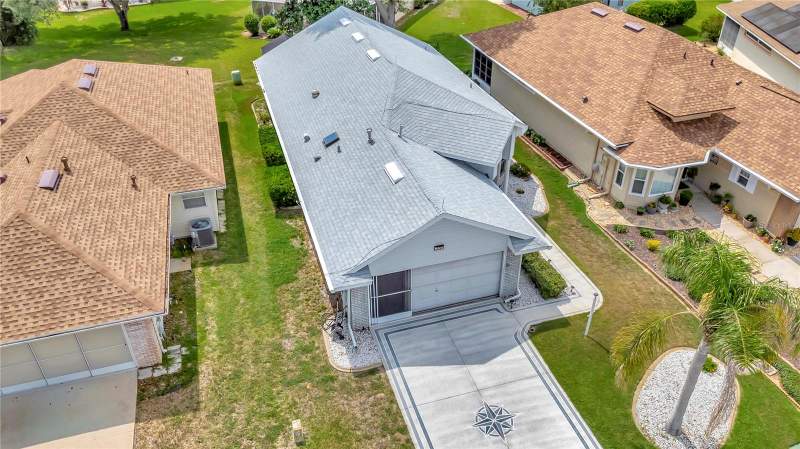 3 bedroom Single Family Residence at 21707 Queen Mary Court, Royal Highlands Ph I Sub, Leesburg — photo 5