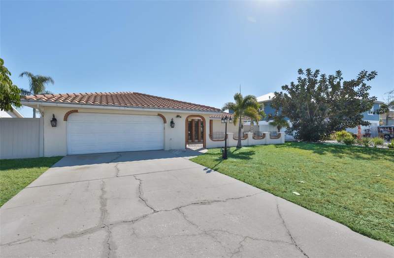 3 bedroom Single Family Residence at 6523 King Palm Way, Sabal Key Unit 2, Apollo Beach — photo 3