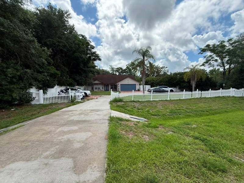 3 bedroom Single Family Residence at 601 S DEAN ROAD, EAST ORANGE PARK, ORLANDO — photo 3