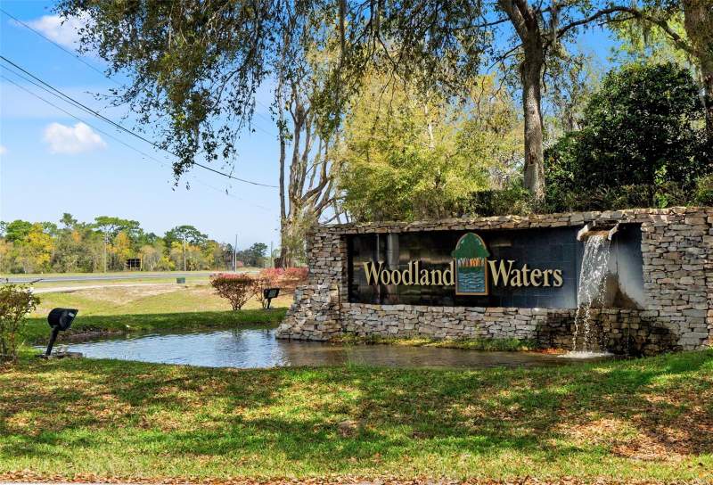 3 bedroom Single Family Residence at 10307 Waters Edge Court, Woodland Waters Ph 1, Weeki Wachee — photo 2