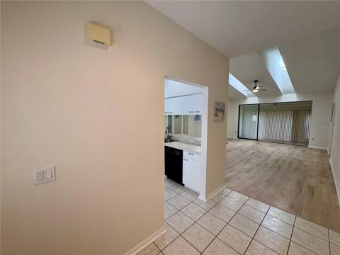 5535 Hampstead Heath #45, Sarasota FL - photo 6 of 6