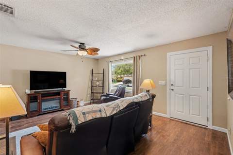 2627 Surrey Drive, Palm Harbor FL - photo 12 of 29