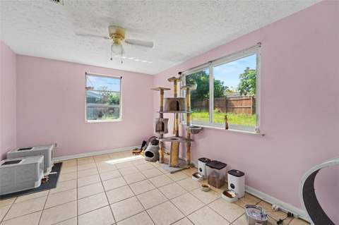 9342 Northcliffe Boulevard, Spring Hill FL - photo 12 of 26