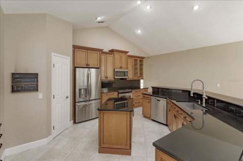 4965 Shoreline Circle, Sanford FL - photo 17 of 53