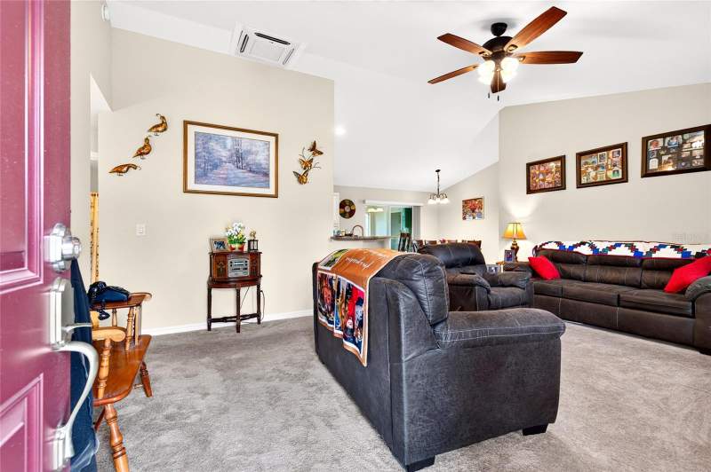 3 bedroom Single Family Residence at 13581 SW 48th Court, Marion Oaks Un One, Ocala — photo 3