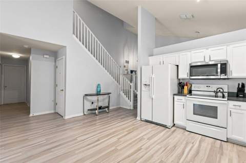 17845 Woodcrest Way, Clermont FL - photo 14 of 47