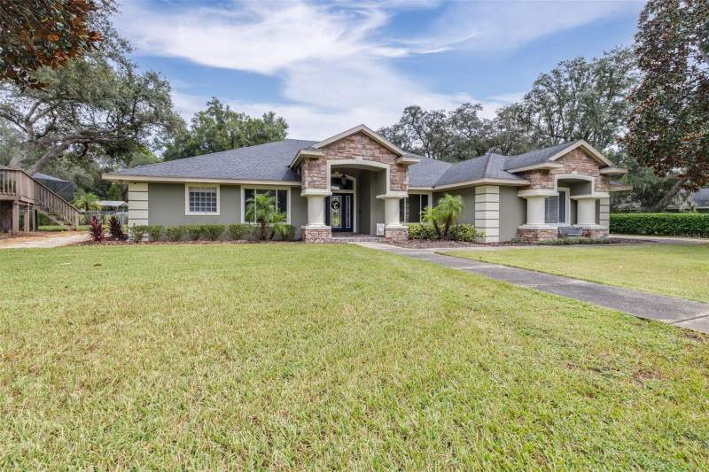 4 bedroom Single Family Residence at 86 Pine Forest Lane, Spring Pines, Haines City — photo 2