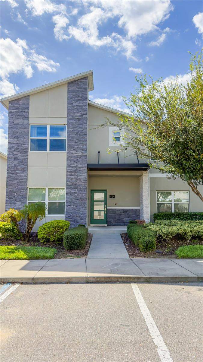 5 bedroom Townhouse at 444 OCEAN COURSE AVENUE, STONEYBROOK SOUTH NORTH PRCL PH 1, DAVENPORT — photo 1