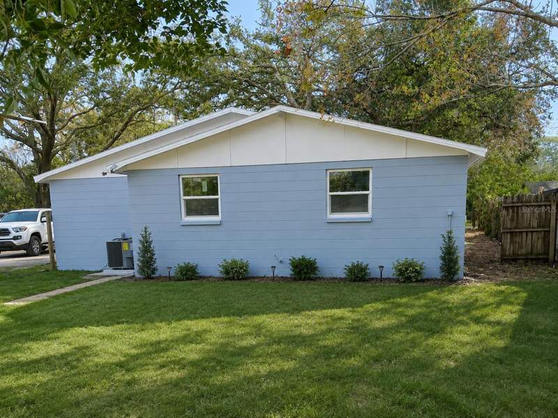 3 bedroom Single Family Residence at 7510 Almark Street, Town Of Citrus Park, Tampa — photo 4