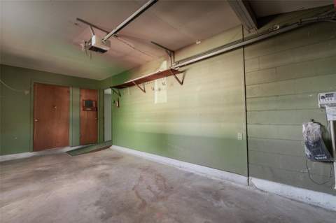 703 NE 6th Place, Gainesville FL - photo 16 of 30