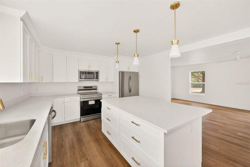 4 bedroom Single Family Residence at 2171 Beecher Road, Citrus Heights Manor 1st Add, Clearwater — photo 5