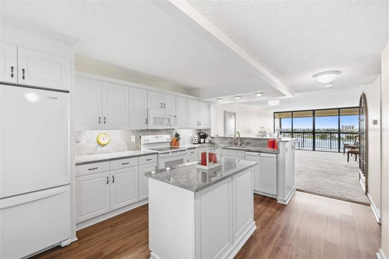 2 bedroom Condominium at 9425 Blind Pass Road #705, Constellation The Condo, St Pete Beach — photo 5