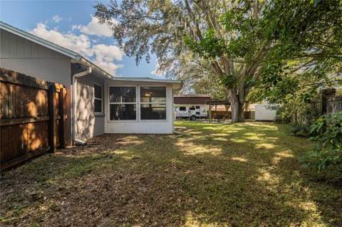 301 Louis Edward Court, Lakeland FL - photo 22 of 33