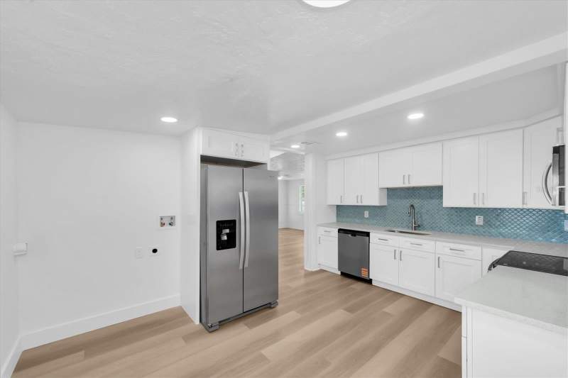 2 bedroom Single Family Residence at 358 Boca Ciega Drive, Pages Rep Of Mitchells Beach 2, Madeira Beach — photo 5