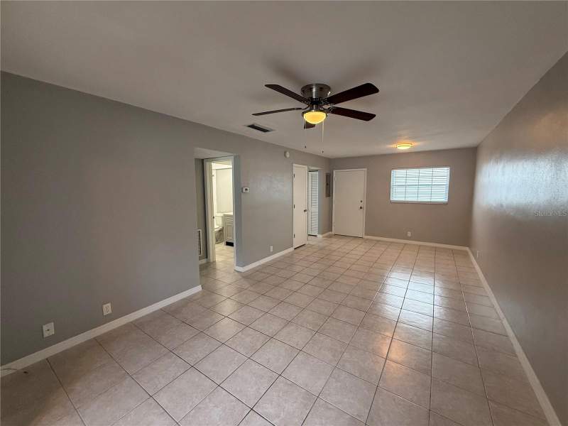 1 bedroom Condominium at 1433 S Belcher Road #C11, Imperial Court Apt, Clearwater — photo 3