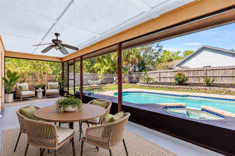3 bedroom Single Family Residence at 1024 Dinero Drive, Sunrise Estates Unit 2, Winter Springs — photo 3
