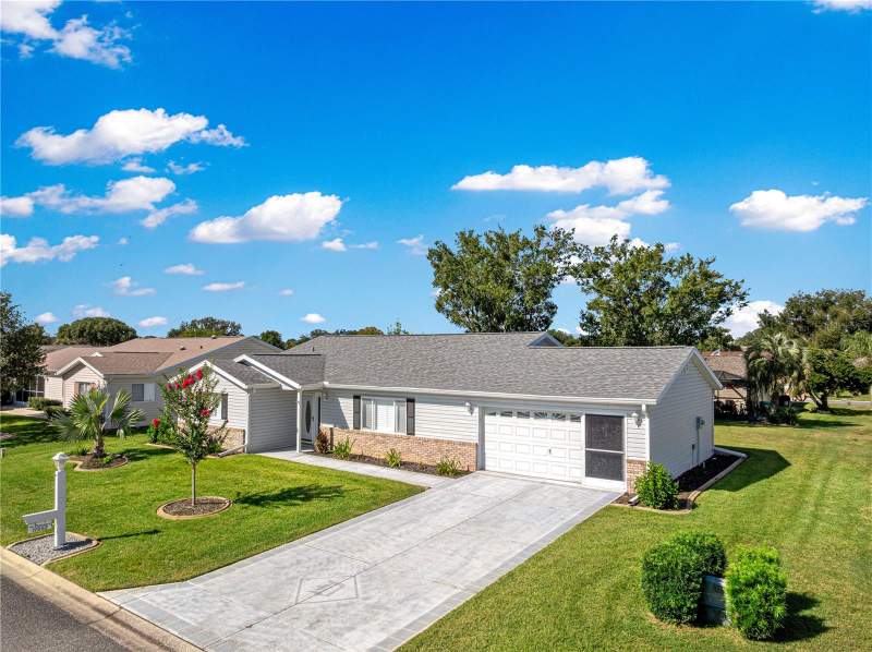 2 bedroom Single Family Residence at 17552 SE 96th Court, Spruce Creek South, Summerfield — photo 2