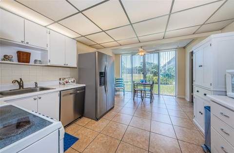 4915 Bay Street #126, St Petersburg FL - photo 12 of 41