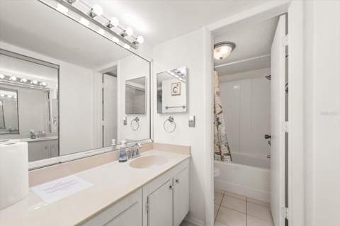 179 Medallion Boulevard #H, Madeira Beach FL - photo 23 of 30