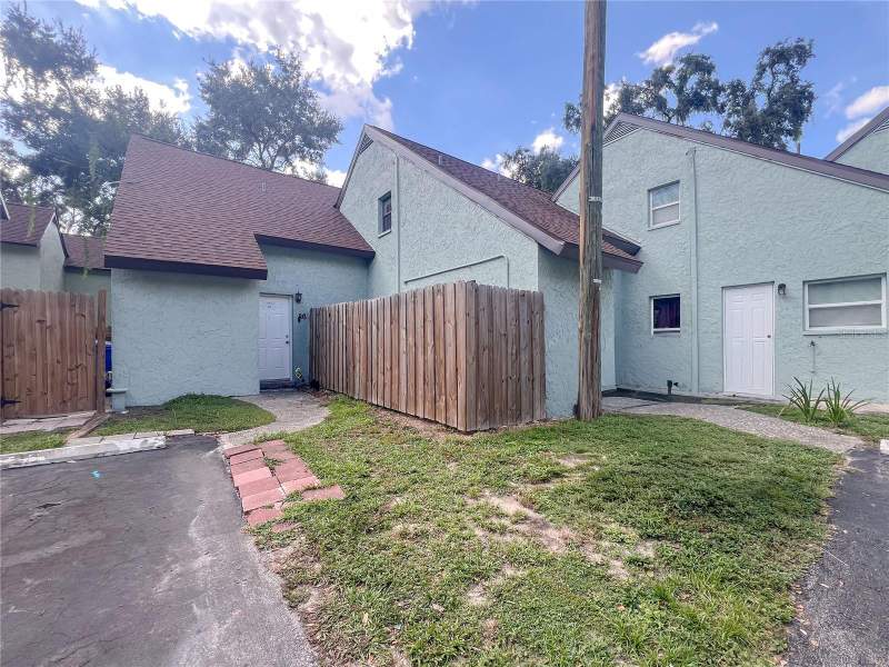 12414 N 58TH STREET #63 home for sale in Oak Bridge Run A Condo