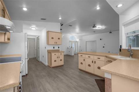 127 N Golf Harbor Path, Inverness FL - photo 14 of 57