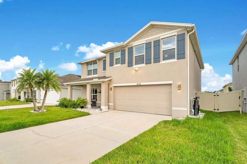5 bedroom Single Family Residence at 35704 Doveland Drive, Zephyr Rdg Ph II, Zephyrhills — photo 2