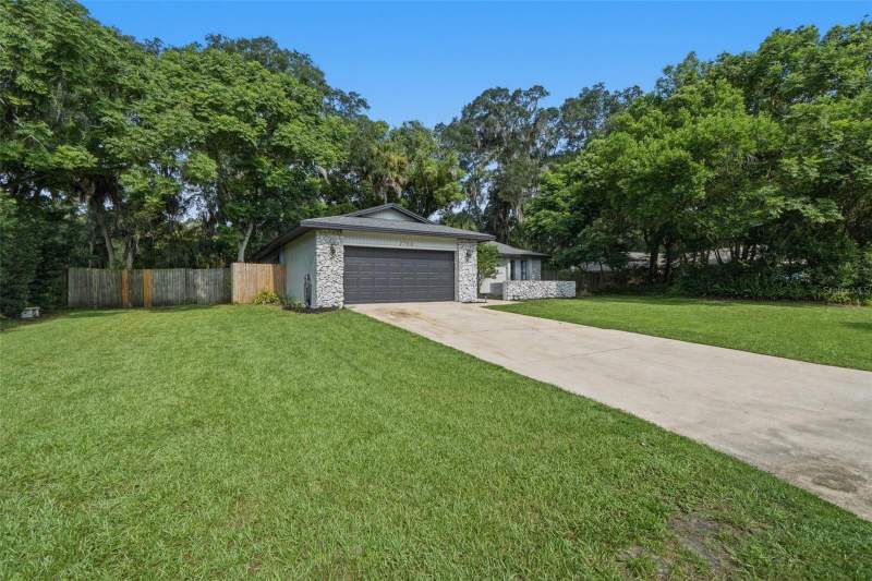 3 bedroom Single Family Residence at 2700 Concord Road, Brandywine Unit 05, Deland — photo 3