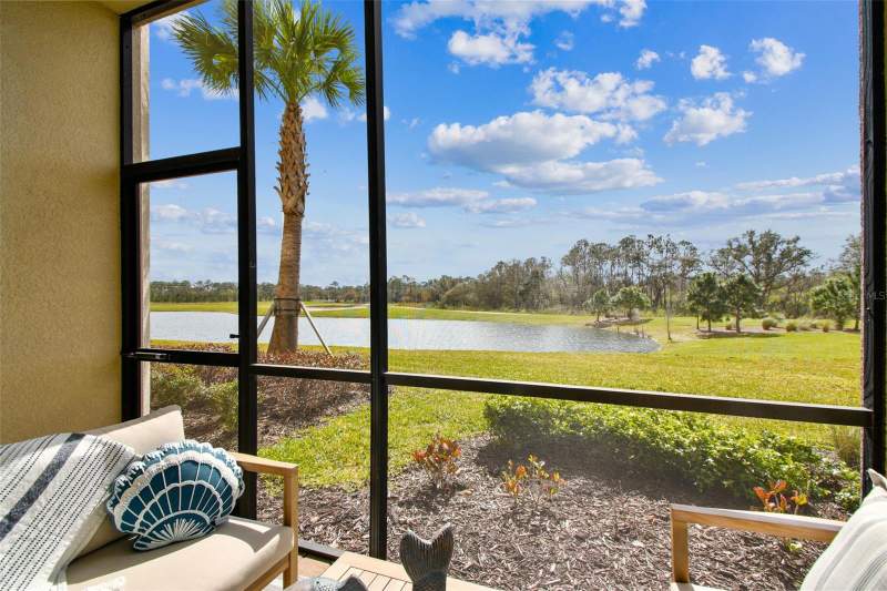 2 bedroom Condominium at 18114 Gawthrop Drive #106, Lakewood National, Bradenton — photo 4