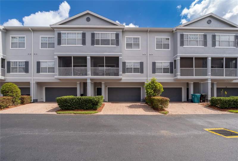 Estates/Park Central Condo