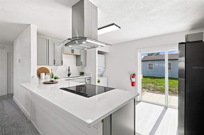 3 bedroom Single Family Residence at 1730 Maryland Avenue, Flemming Mary C, Ormond Beach — photo 2