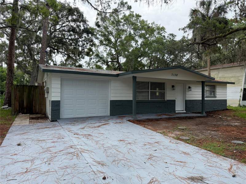 3 bedroom Single Family Residence at 7138 Pinewood Drive, Gulf Coast Estates, New Port Richey — photo 2